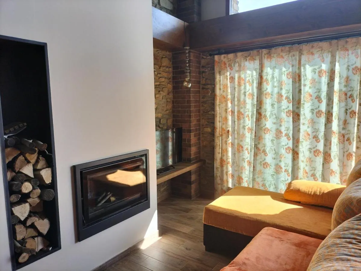 Villa Cal Teler-Benedicta Olopte España