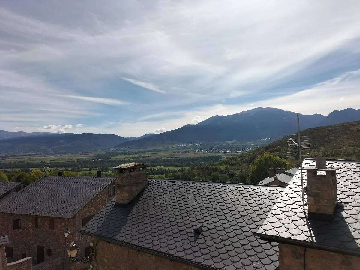 Holiday home Cal Teler-Benedicta Villa Olopte Spain